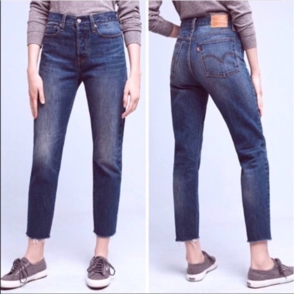 Levi’s High Rise Straight Leg Jeans Size 26 - Picture 1 of 9